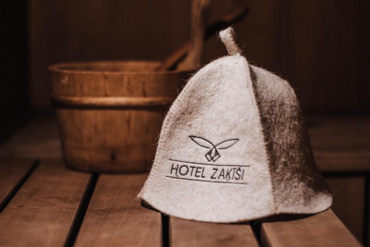 Rabbit Hotel Raiskums エクステリア 写真
